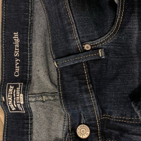 Levi Curvy Straight jeans size 22 NWOT - Picture 2 of 4